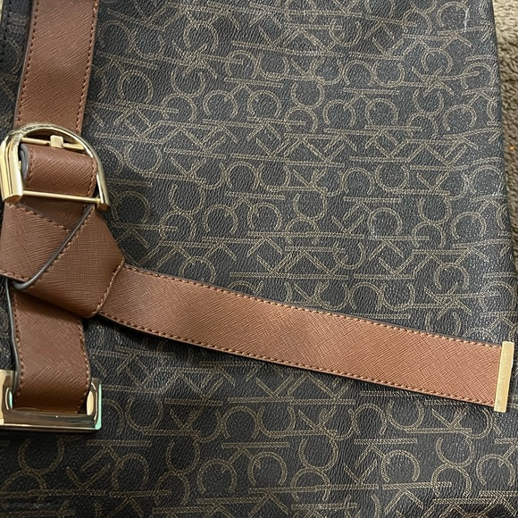 Purse - Picture 3 of 7